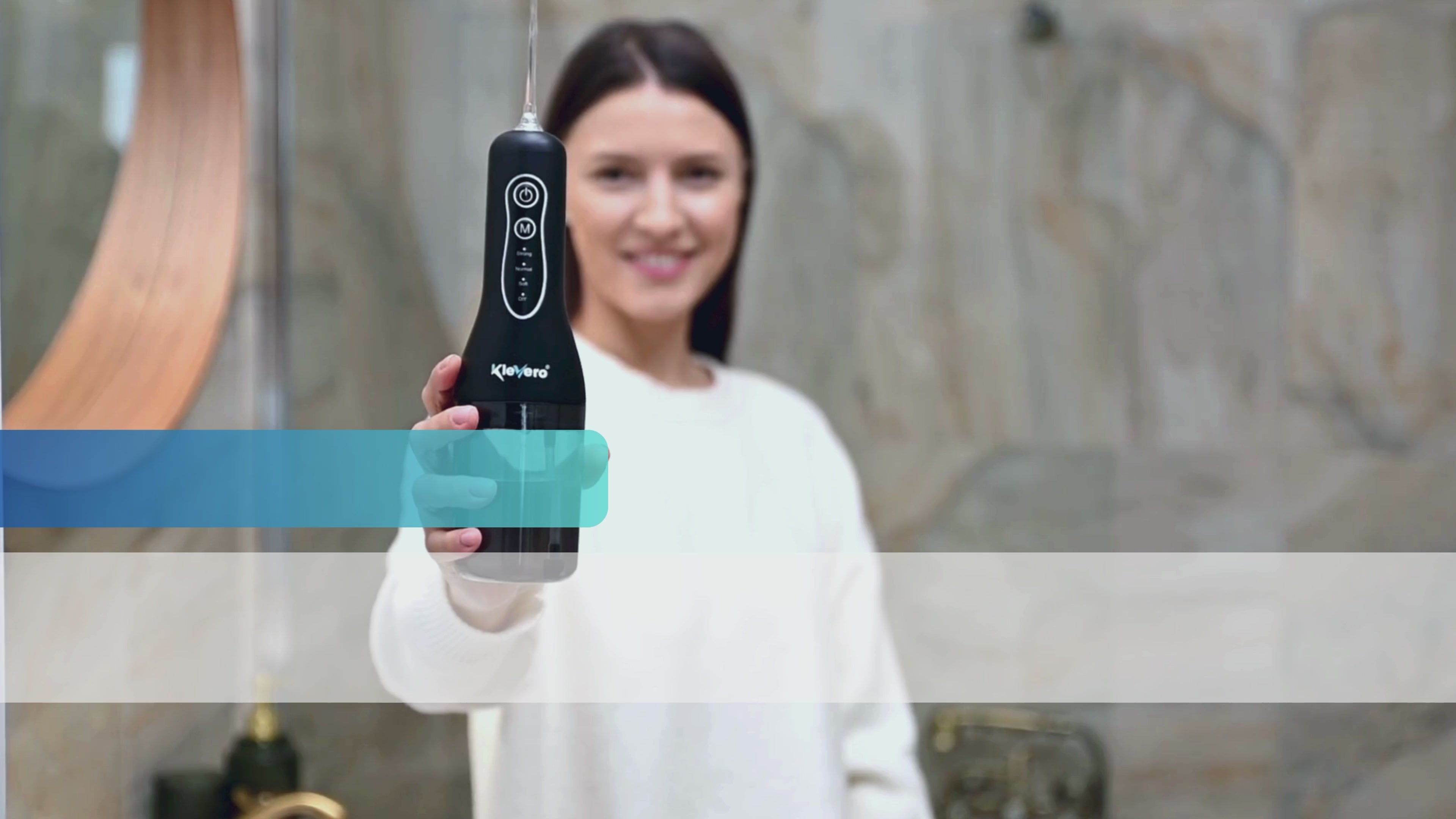 Încărcați videoclipul: Kit pentru inalbire dentara